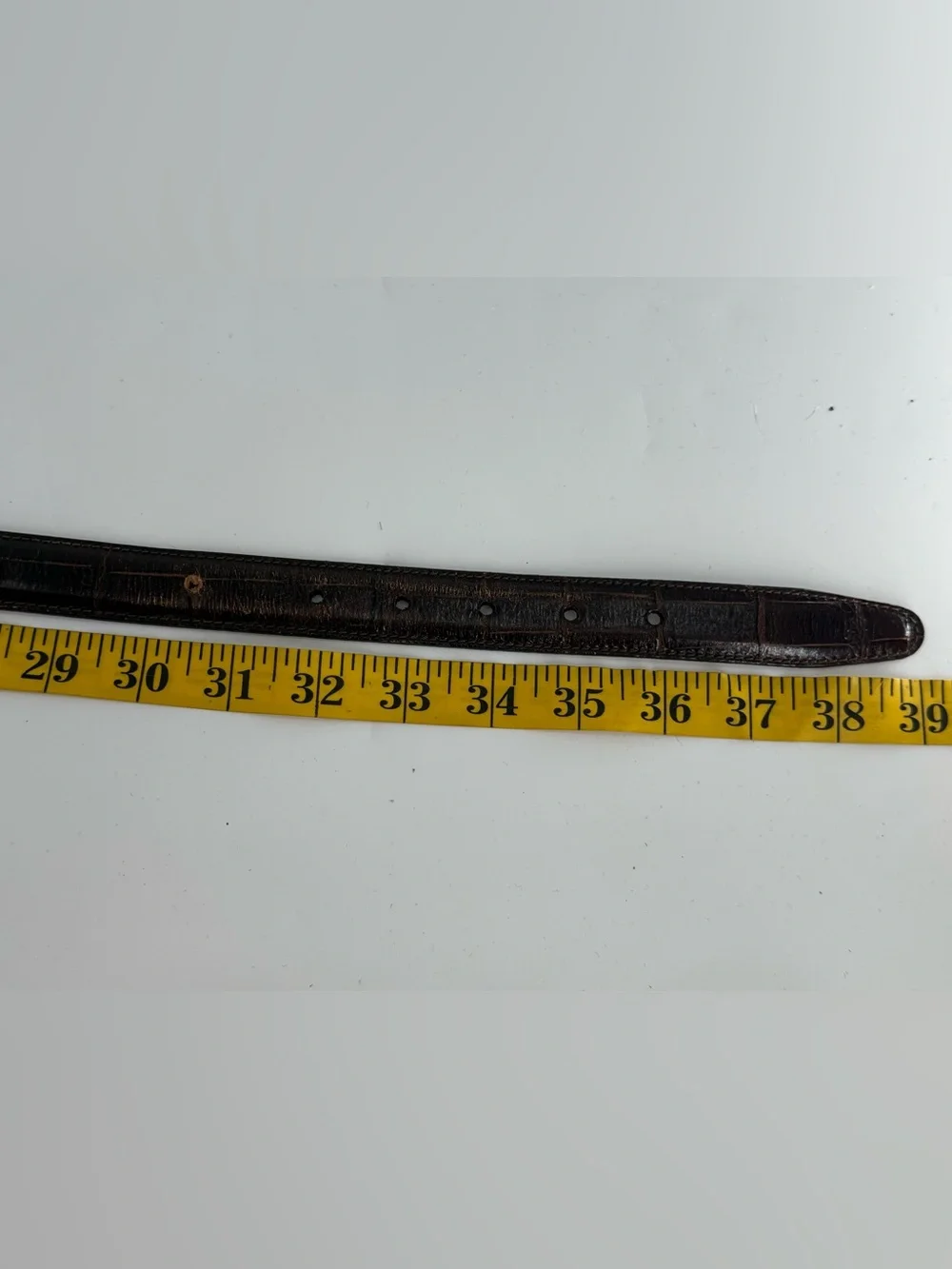 Vintage Stone Mountain Croc Embossed Dark Brown Leather‎ Belt L